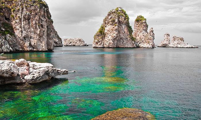 scopello-zingaro-in-catamarano