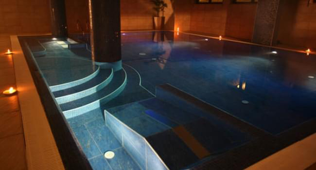 piscina Hotel Federico II Enna