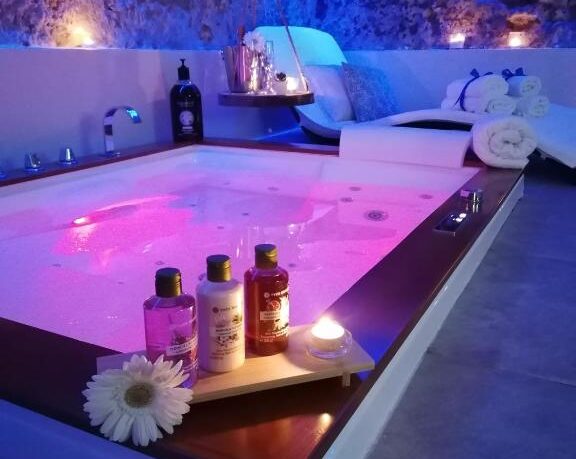 appartamento-vasca-idromassaggio-sauna-palermo appartamento-vasca-idromassaggio-sauna-palermo