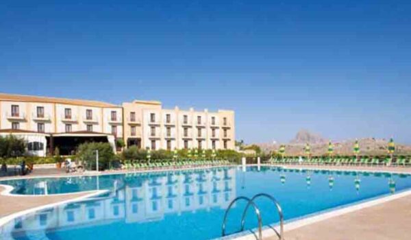 villa-zina-park-hotel-custonaci-trapani villa-zina-park-hotel-custonaci-trapani